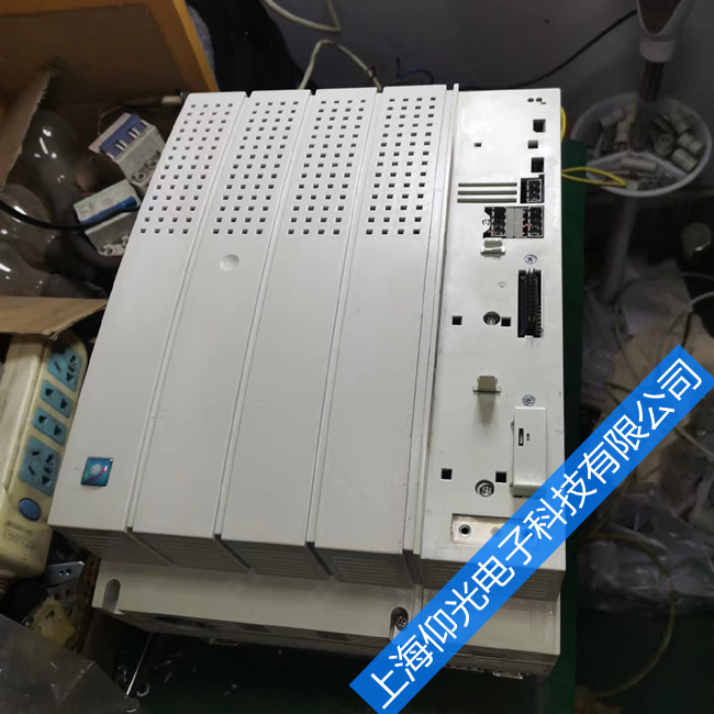 ����8200׃�l��OH���ϾS��