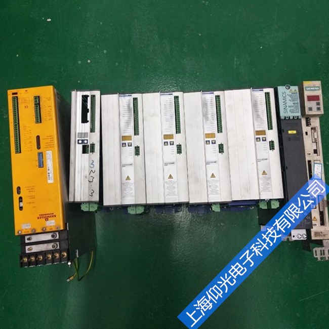 �Ơ�Ħ��s700�ŷ��(q��)�����S�޳�Ҋ���ϴ��a